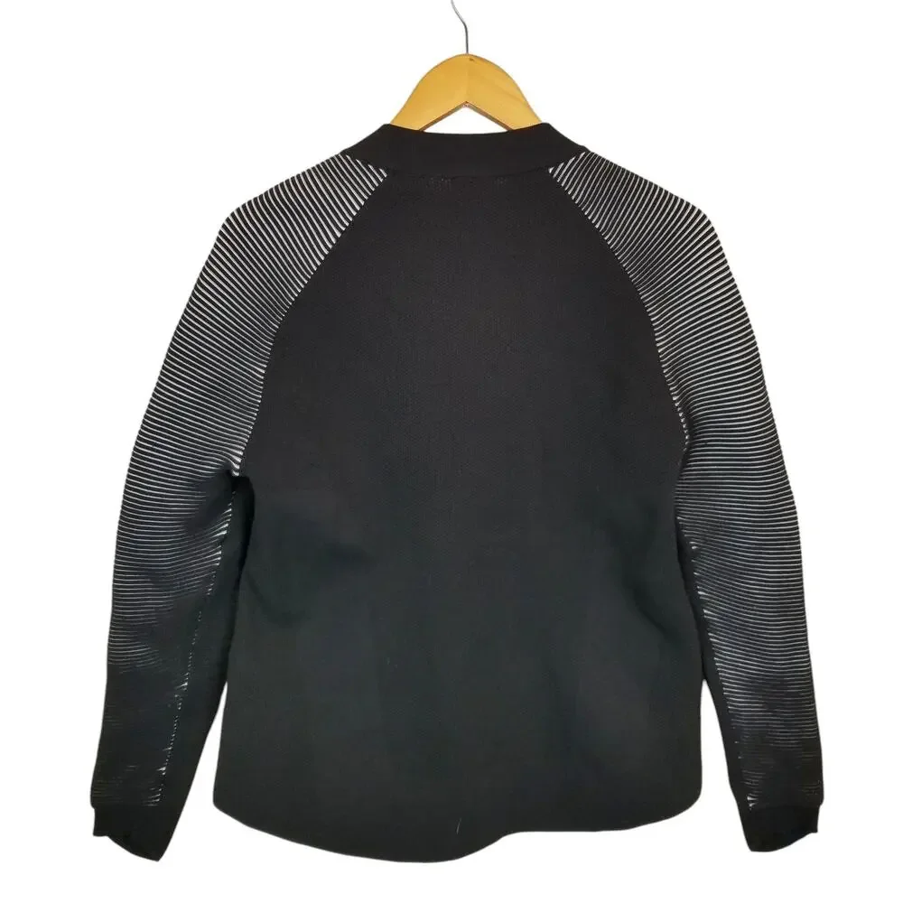 Nike Tech Women's Dynamic Reveal Zip Front Jacket Black Size Medium 828292-010